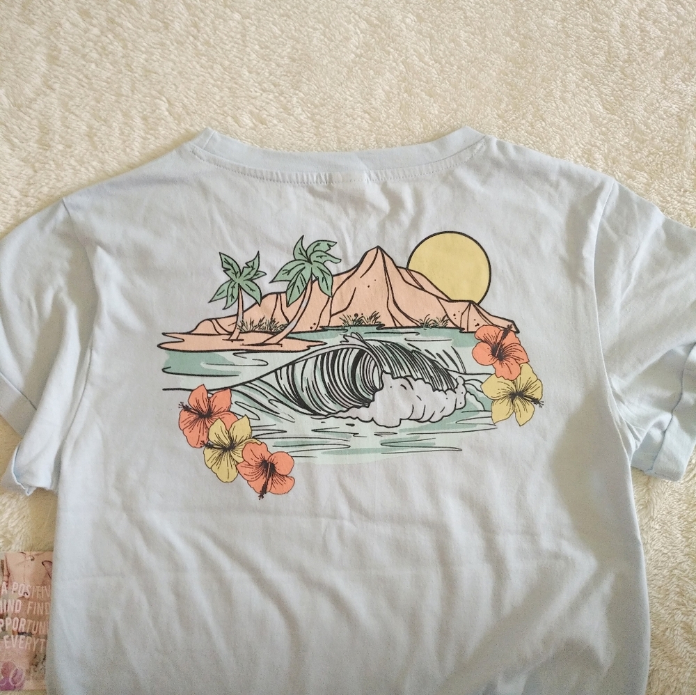 Vibe N' "ALOHA"🤙 Graphic Tee - NWT - Picture 6 of 14